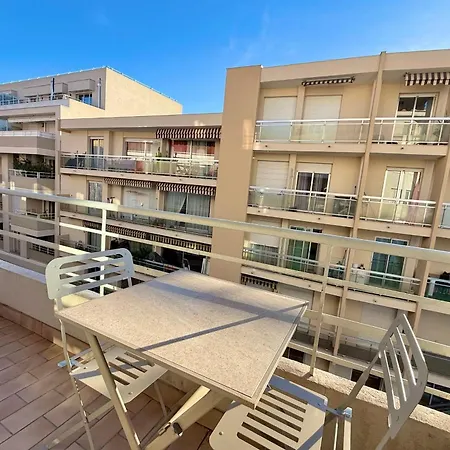 Ferienhaus Center 4 Guests Antibes